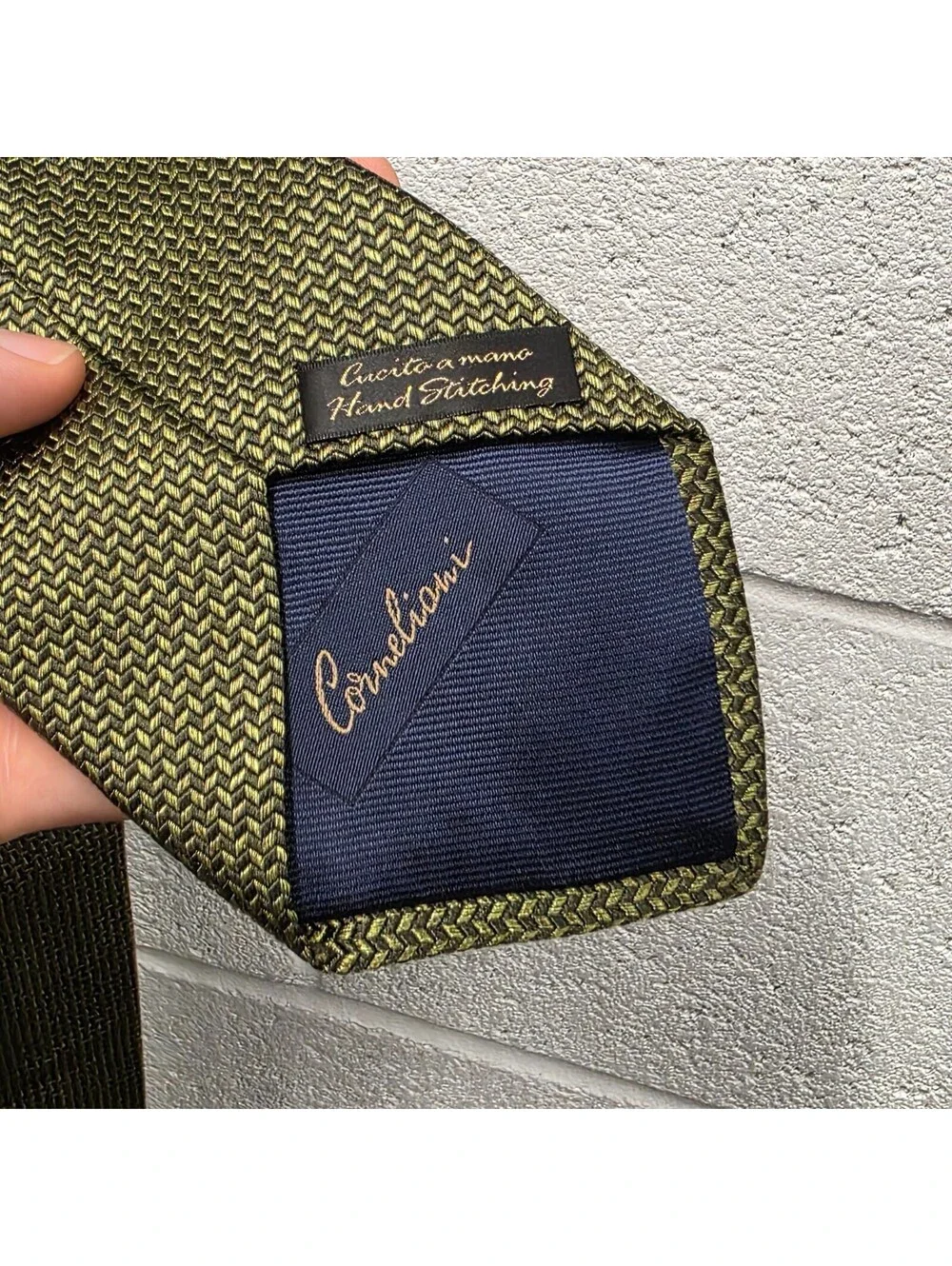 Corneliani Mens Neck tie Green Knit Silk Necktie Grenadine Long 60x3.3/4